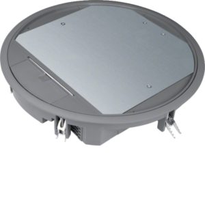VR12057011 1.jpg